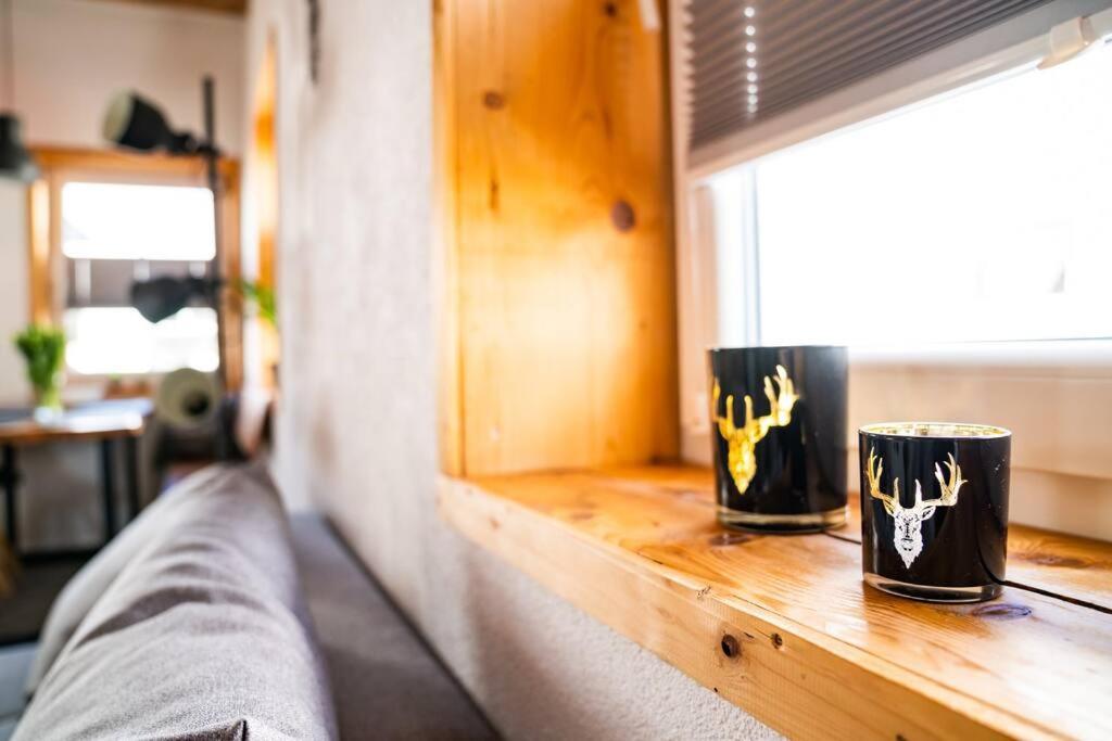 Neu Renoviertes Ferienhaus/Wohnunng Kleine Auszeit Sonnenbühl Esterno foto